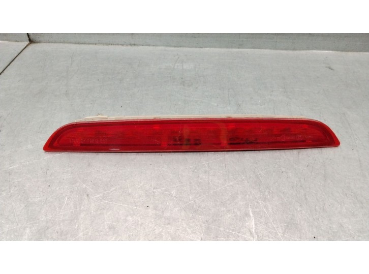 Recambio de luz central de freno para mazda 5 (cw) 1.8 mzr referencia OEM IAM D46151580 C51351580C 