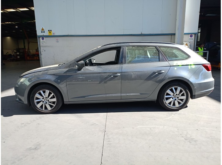 seat leon st (5f8) del año 2014