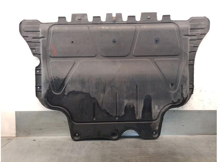 Replacement engine undertray for Skoda Octavia III Combi (5E5, 5E6) 2.0 TDI OEM IAM reference 5Q0825236P 5Q0825236P 