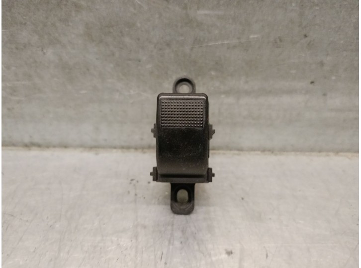 Recambio de mando elevalunas delantero derecho para mazda mpv ii (lw) 2.0 (lwew) referencia OEM IAM FS FS 