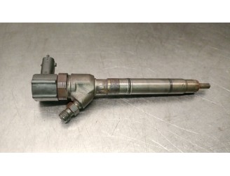 Recambio de inyector para hyundai i30 (fd) 1.6 crdi referencia OEM IAM 338002A900 0445110320