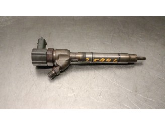 Recambio de inyector para hyundai i30 (fd) 1.6 crdi referencia OEM IAM 338002A900 0445110320