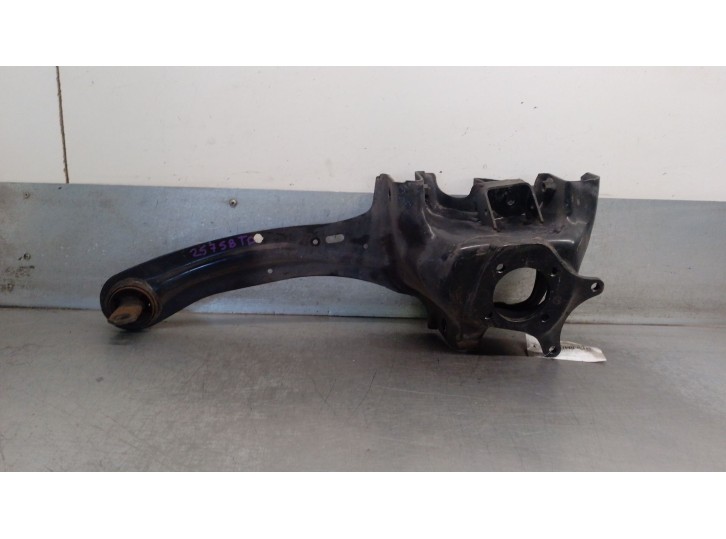 Recambio de mangueta trasera derecha para mazda 3 sedán (bk) 2.0 (bkep) referencia OEM IAM BP4K28200J BP4K28200J 