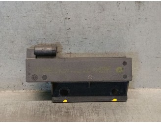 Recambio de antena para fiat freemont (345_) 2.0 jtd referencia OEM IAM P68068148AA 2840864100300