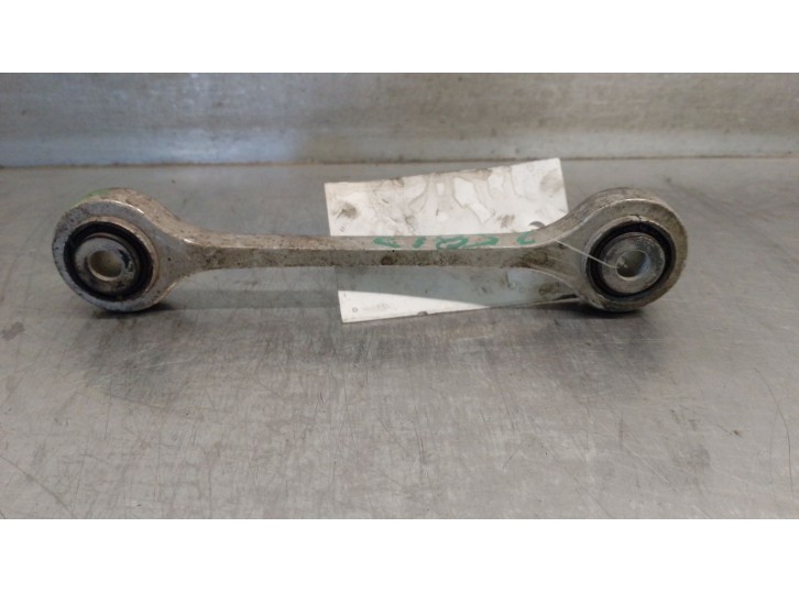 Replacement front right stabilizer link for Porsche Cayenne (9PA) Turbo S 4.8 OEM IAM reference 95534306900 95534