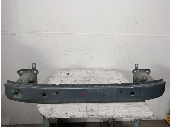 Replacement front bumper reinforcement for Volvo C30 (533) 1.6 D OEM IAM reference 31353949 31353949 