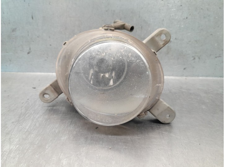 Replacement left fog light for Volvo S60 I (384) 2.5 T OEM IAM reference 8693336 8693336