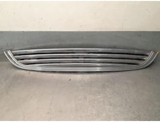 Replacement front grille for Mini R50 , R53 Cooper OEM IAM reference 51131490375 51131490375