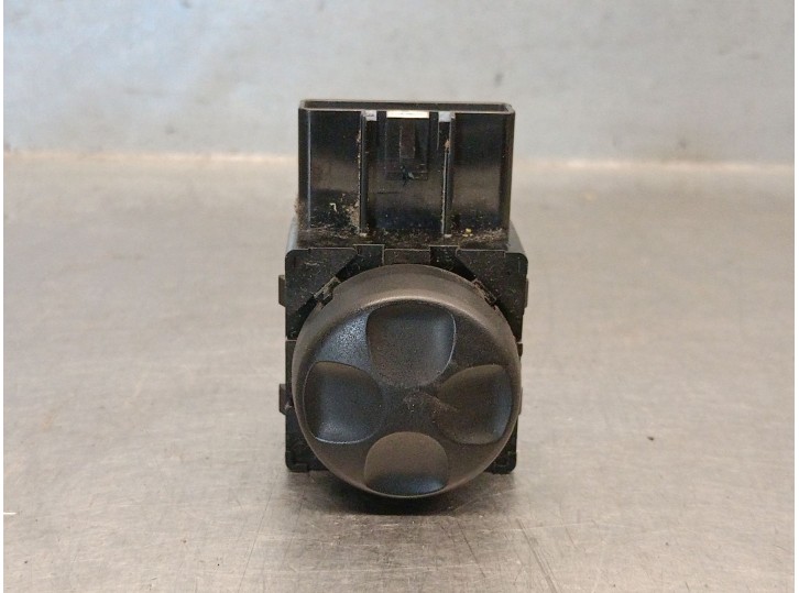 Recambio de mando asiento izquierdo para fiat freemont (345_) 2.0 jtd referencia OEM IAM 56046232AA 56046232AA 