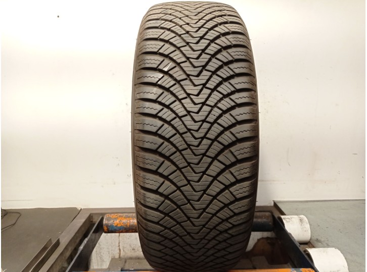 Recambio de neumatico/s para seat leon st (5f8) 1.6 tdi referencia OEM IAM 20555R1694V 