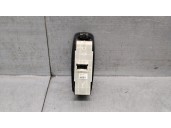Replacement front left window switch for Renault Koleos I (HY_) 2.0 DCI (HY0K) OEM IAM reference 25401JY00C 25401J