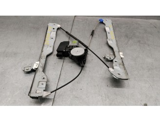 ELEVALUNAS DELANTERO DERECHO 807207736R 807207736R 