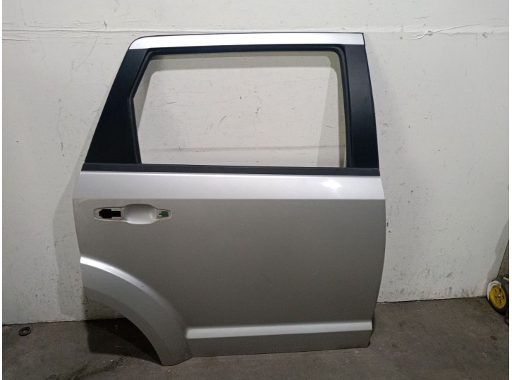 Recambio de puerta trasera derecha para fiat freemont (345_) 2.0 jtd referencia OEM IAM K68067472AB K68067472AB 
