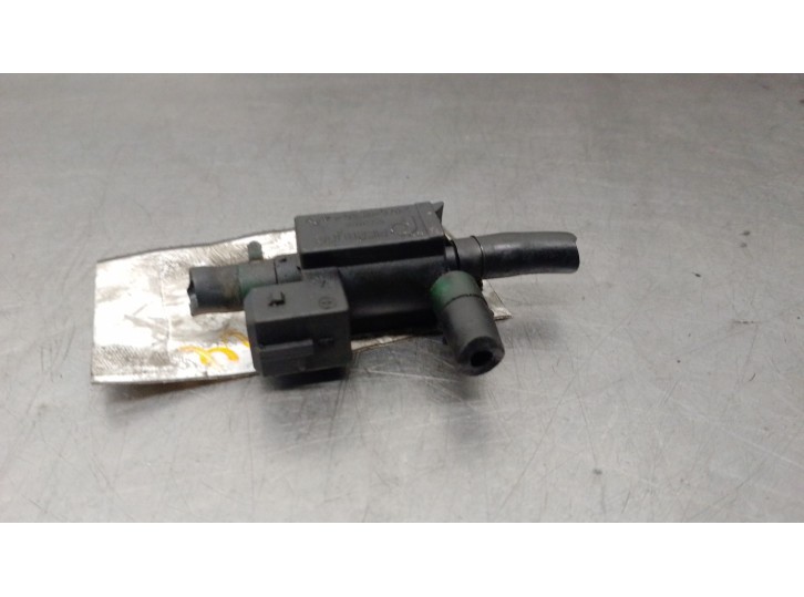 Recambio de valvula aire adicional para volvo s60 i (384) 2.5 t referencia OEM IAM 30670448 72224011
