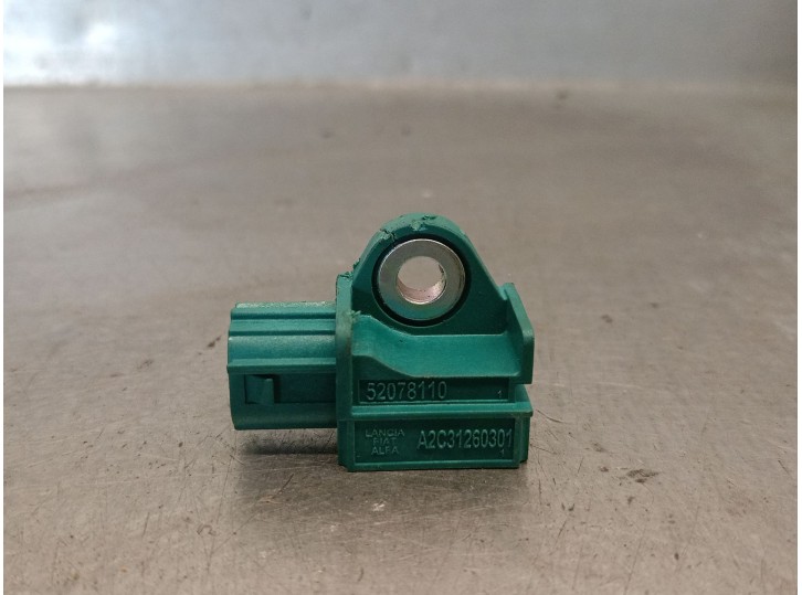 Recambio de sensor impacto para fiat 500l (351_, 352_) 1.4 (199lyb1b) referencia OEM IAM 52078110 A2C31260301