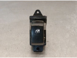 Recambio de mando elevalunas delantero derecho para fiat 500l (351_, 352_) 1.4 (199lyb1b) referencia OEM IAM 735555019 735663196