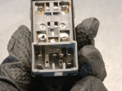 Recambio de mando elevalunas delantero derecho para fiat 500l (351_, 352_) 1.4 (199lyb1b) referencia OEM IAM 735555019 735663196