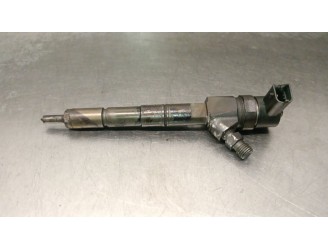 Recambio de inyector para opel insignia a (g09) 2.0 cdti (68) referencia OEM IAM 0445110327 0445110327