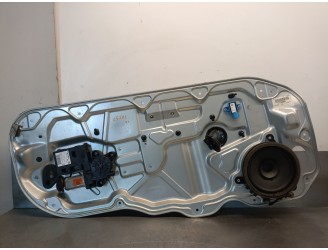 FRONT LEFT WINDOW REGULATOR 8679978 30784509 