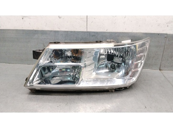 Recambio de faro izquierdo para dodge journey 2.0 crd referencia OEM IAM 05067789AA 5067789AC 