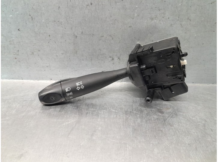 Replacement light switch for Hyundai i10 I (PA) 1.2 OEM IAM reference 202007966 934100X050 