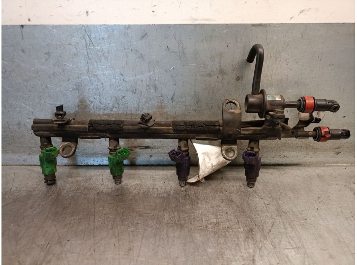Recambio de rampa inyectora para mazda mpv ii (lw) 2.0 (lwew) referencia OEM IAM FS1E13150B FS1E13150B 