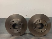 Replacement rear brake disc for mg zs hatchback 120 OEM IAM reference 6018073