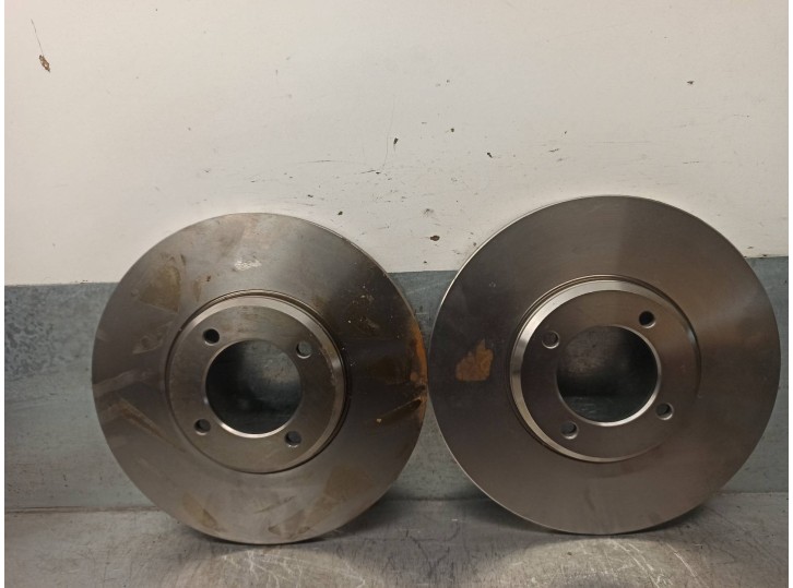 Recambio de disco freno trasero para ford taunus (gbfk) 1600 referencia OEM IAM 0986478071 