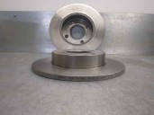 Recambio de disco freno trasero para audi 80 (613) 1.7 referencia OEM IAM 6015364 
