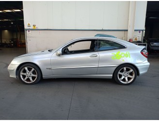 mercedes-benz clase c (w203) del año 2007