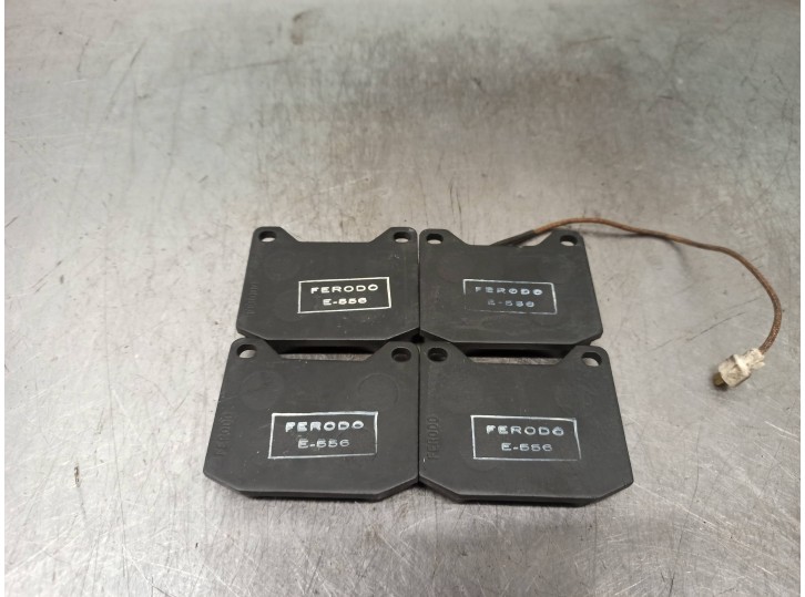 Replacement brake pads for peugeot 504 2.3 d OEM IAM reference FD265A