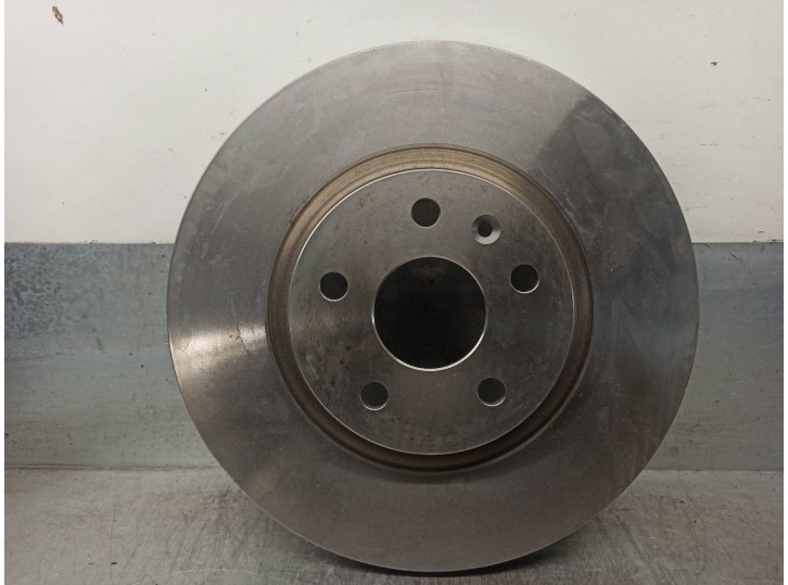 Replacement front brake disc for Opel Insignia A (G09) 2.0 Biturbo CDTi (68) OEM IAM reference 13579153 