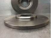 Replacement rear brake disc for Ford Taunus (GBFK) 1600 OEM IAM reference 0986478071 