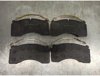 Second-hand brake pads replacement for DAF 55 1.1 OEM IAM reference JSX284780 SIFFERT
