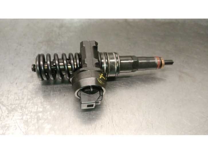 Recambio de inyector para skoda superb i (3u4) 1.9 tdi referencia OEM IAM 038130073BA 0414720216