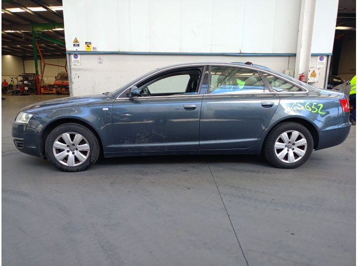 AUDI A6 C6 (4F2)