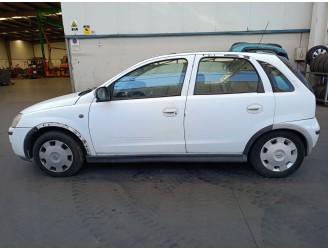 opel corsa c (x01) del año 2006