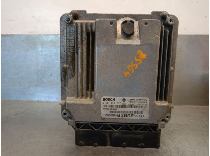 Recambio de centralita motor uce para dodge journey 2.0 crd referencia OEM IAM P05094820AE 0281014577