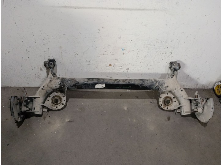 Recambio de puente trasero para mazda 2 fastback (kb) 1.5 hybrid (kbac3x) referencia OEM IAM M15A 