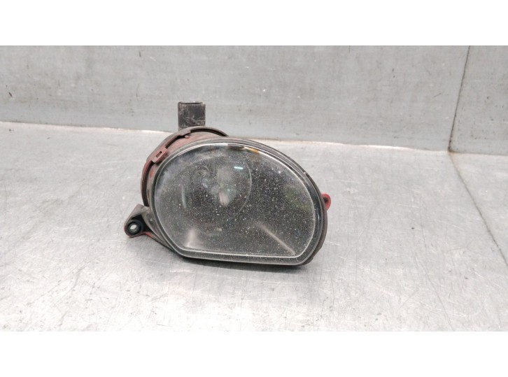 Recambio de faro antiniebla izquierdo para audi a3 sportback (8pa) 2.0 tfsi referencia OEM IAM 8P0941699A 8P0941699A 