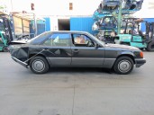 mercedes-benz 124 sedán (w124) del año 1992