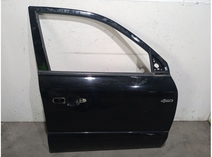 Replacement front right door for Hyundai Tucson (JM) 2.0 CRDi OEM IAM reference 760042E050 760042E050