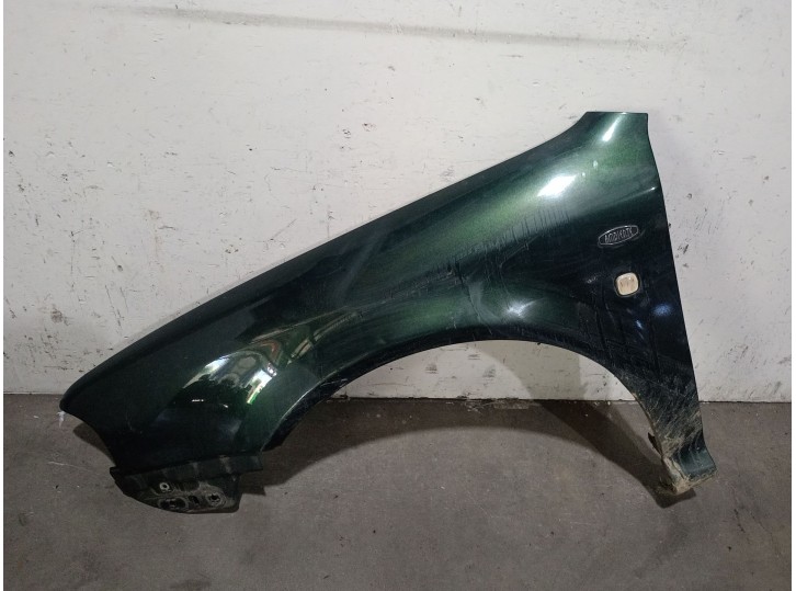 Replacement front left fender for Skoda Octavia I (1U2) 1.9 TDI OEM IAM reference 1U0821105B 1U0821105B 