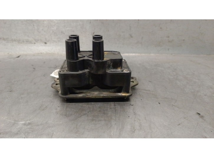 Recambio de bobina encendido para ford ka (rb_) 1.3 i referencia OEM IAM 988F12029AD 1067601 1S7G12029AC
