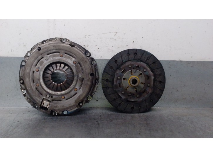 Recambio de kit embrague para fiat freemont (345_) 2.0 jtd referencia OEM IAM 55235327 55235327 