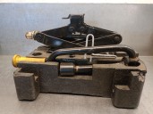 Replacement car jack for Renault Megane Scénic (JA0/1_) 1.6 E (JA0F) OEM IAM reference 7700834656 7700834656