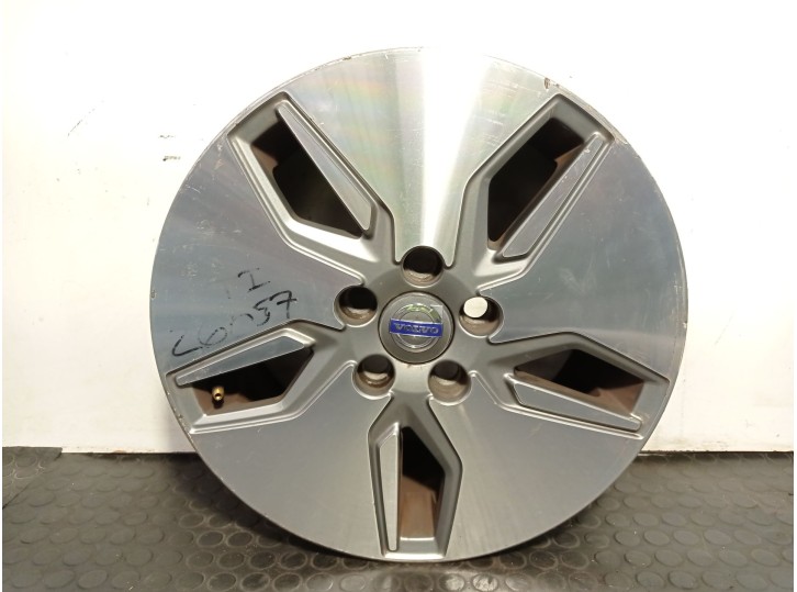 Recambio de llanta para volvo c30 (533) 1.6 d referencia OEM IAM 31255890 R166.5JX16H2X52.5 