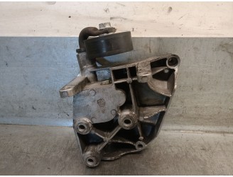 Replacement alternator bracket for BMW 3 (E46) 320 d OEM IAM reference 64557787319 64557787319 