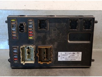 RELAY / FUSE BOX 6C1T14A073BK 5WK48947K