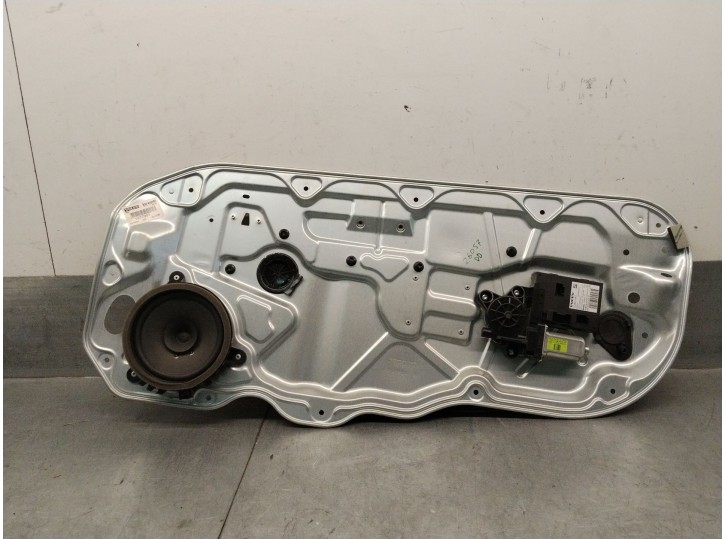 Recambio de elevalunas delantero derecho para volvo c30 (533) 1.6 d referencia OEM IAM 8679979 30784510 